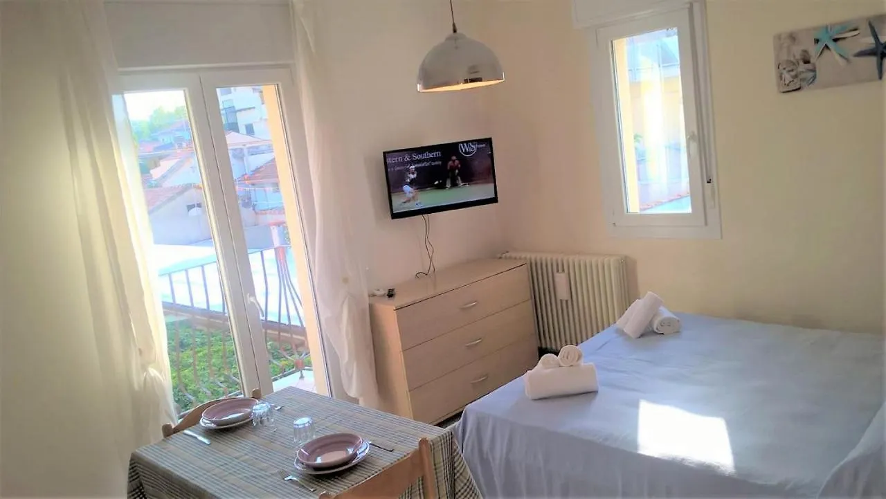 Residence Uno Studio&Suites Rimini Aparthotel